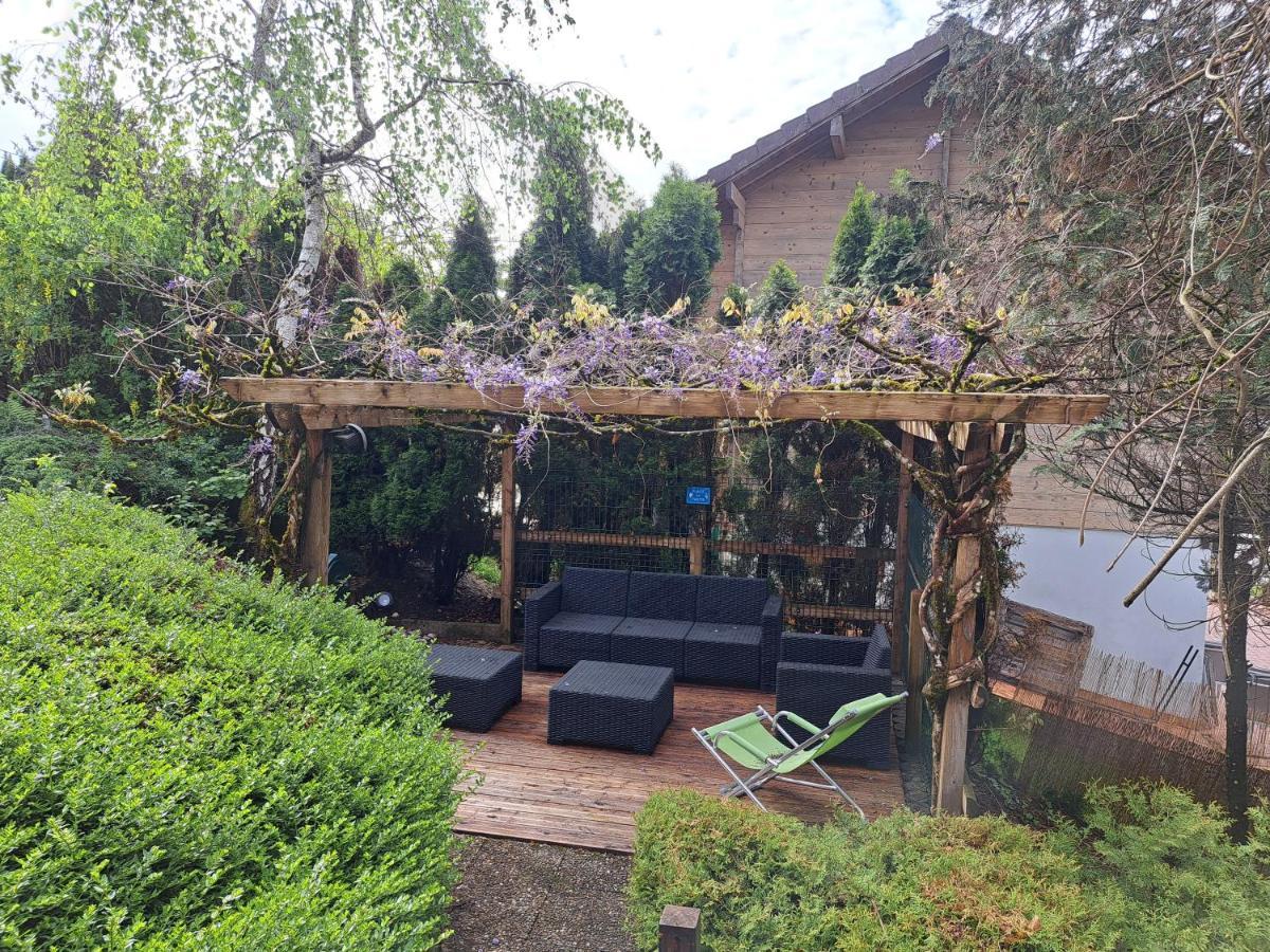 Le Refuge Du Herisson Holiday home Doucier